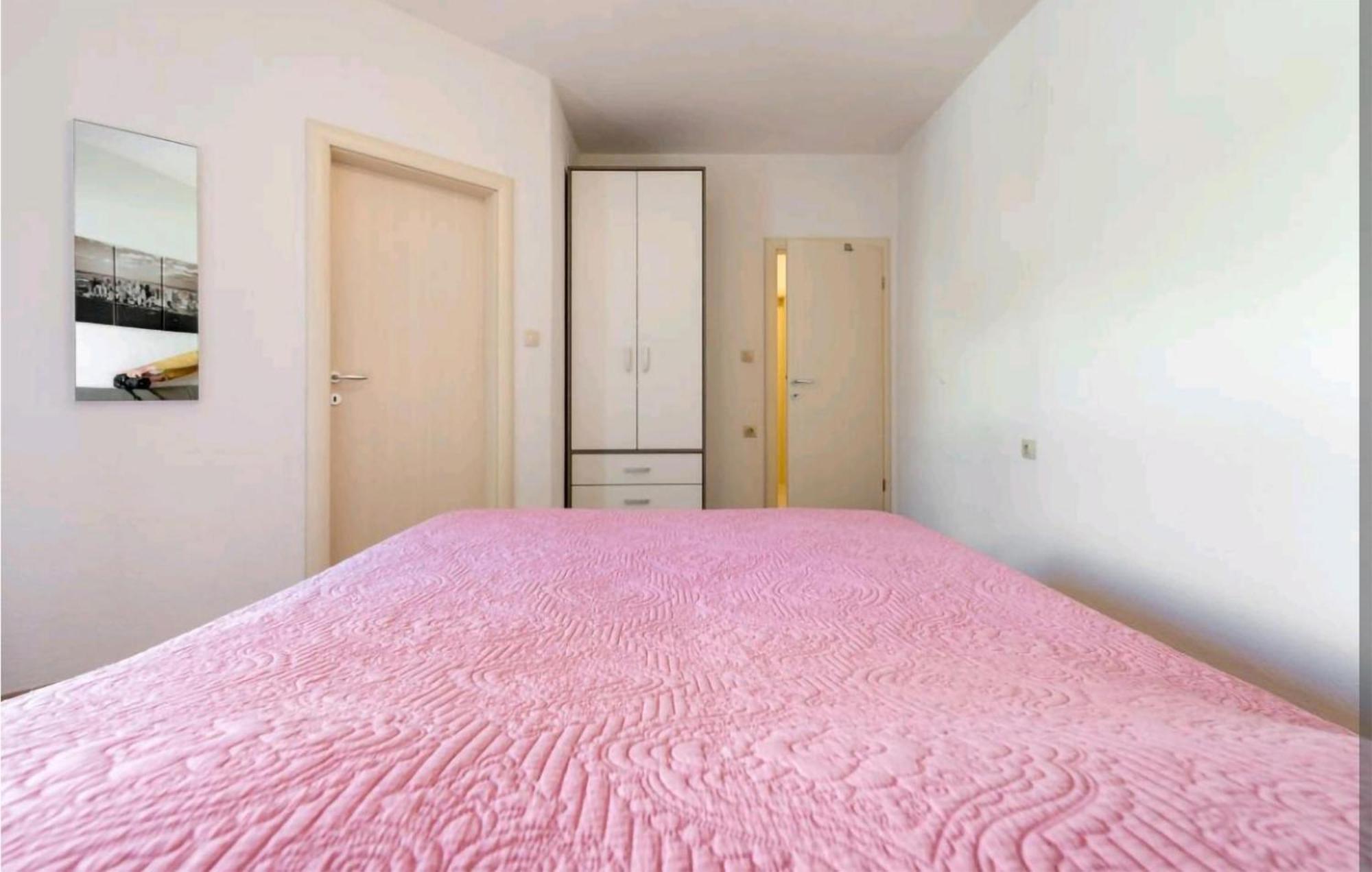 Amazing Apartment In Selca With Wifi Exterior foto